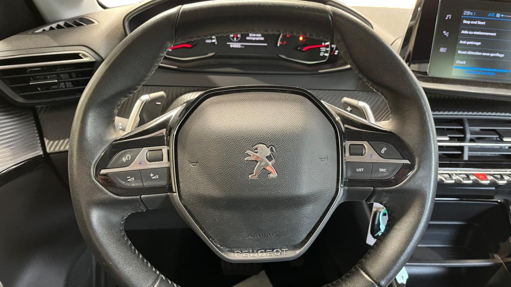 PEUGEOT 208  1.2i PureTech 12V S&S - 100 - EAT8  II BERLINE Active Business