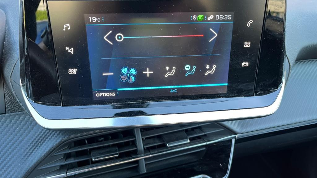 PEUGEOT 2008  1.5 BlueHDi S&S - 110  II Active 