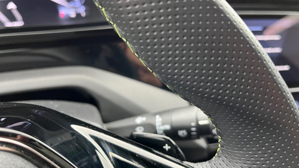 Nouvelle PEUGEOT 308 SW SW 1.5 BlueHDi S&S - 130 - EAT8  III GT 