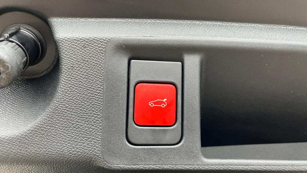 Nouvelle PEUGEOT 308 SW SW 1.5 BlueHDi S&S - 130 - EAT8  III GT 