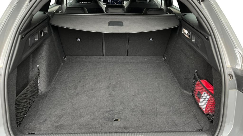 Nouvelle PEUGEOT 308 SW SW 1.5 BlueHDi S&S - 130 - EAT8  III GT 