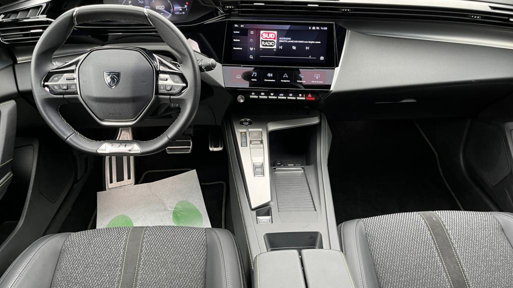 Nouvelle PEUGEOT 308 SW SW 1.5 BlueHDi S&S - 130 - EAT8  III GT 