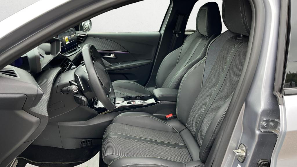 Nouvelle PEUGEOT 208  1.2i Hybrid - 145 - e-DCS6  II BERLINE GT PHASE 2