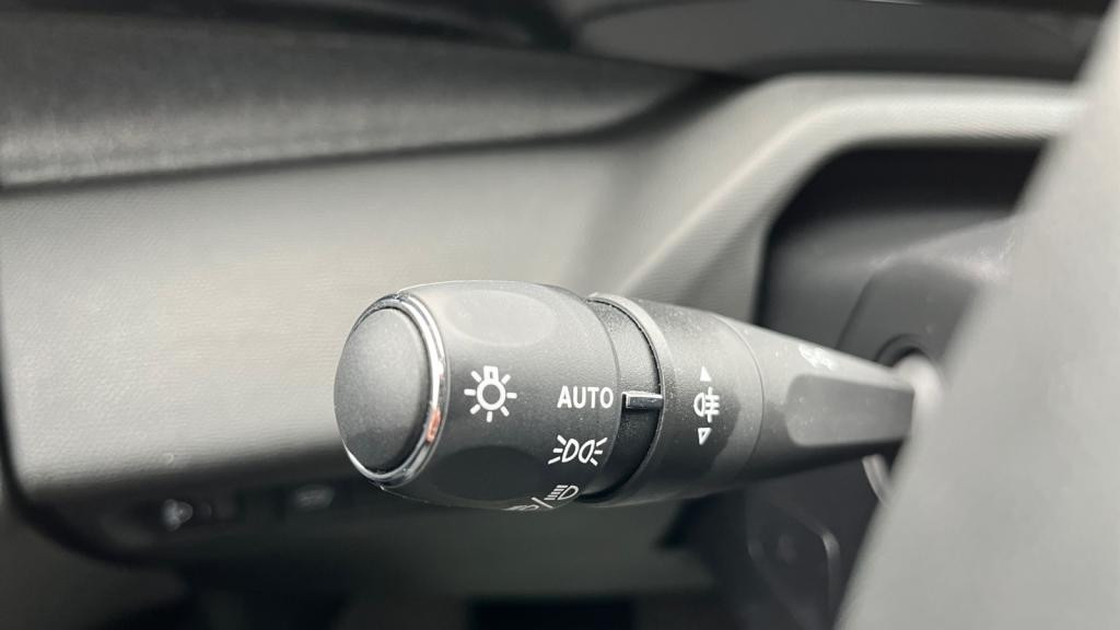 Nouvelle PEUGEOT 308 SW SW 1.5 BlueHDi S&S - 130 - EAT8  III  Allure 