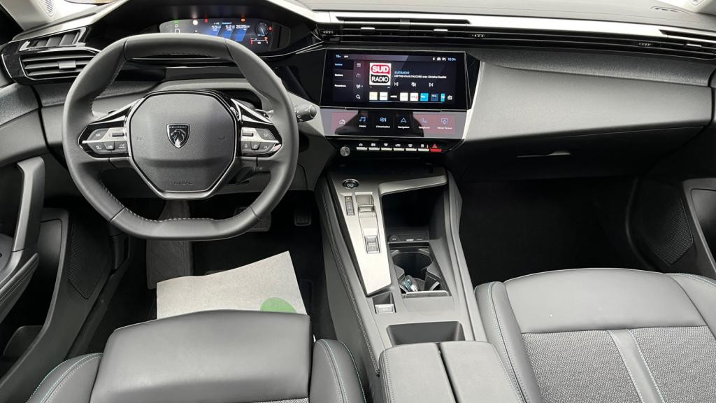 Nouvelle PEUGEOT 308 SW SW 1.5 BlueHDi S&S - 130 - EAT8  III  Allure 