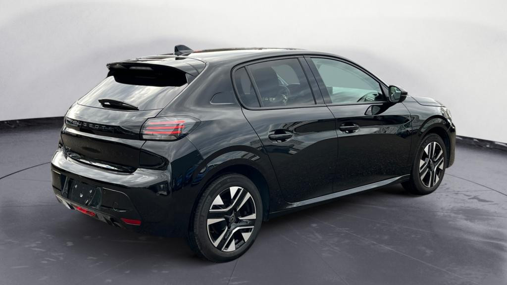 Nouvelle PEUGEOT 208  1.2i PureTech 12V S&S - 100  II BERLINE Allure PHASE 2