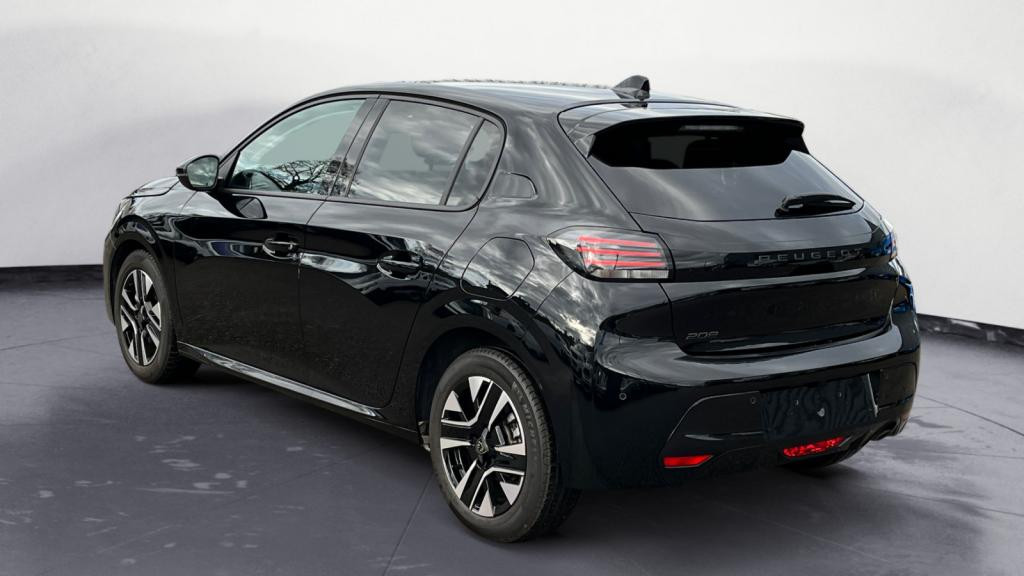 Nouvelle PEUGEOT 208  1.2i PureTech 12V S&S - 100  II BERLINE Allure PHASE 2