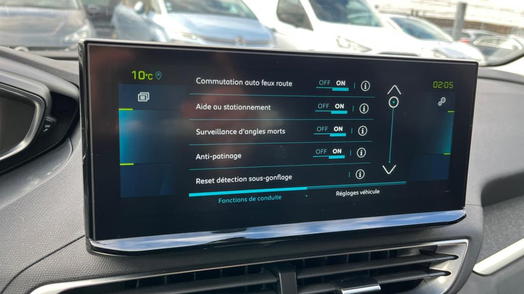 PEUGEOT 3008  Hybrid - 225 - e-EAT8  II Roadtrip PHASE 2