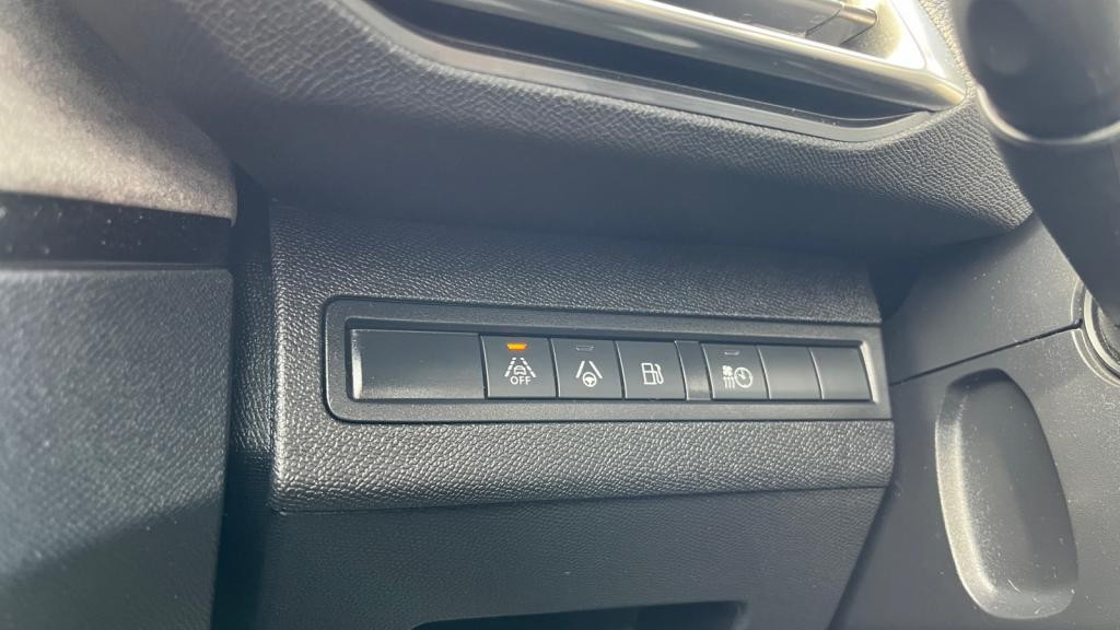 Nouvelle PEUGEOT 3008  Hybrid - 225 - e-EAT8  II GT PHASE 2