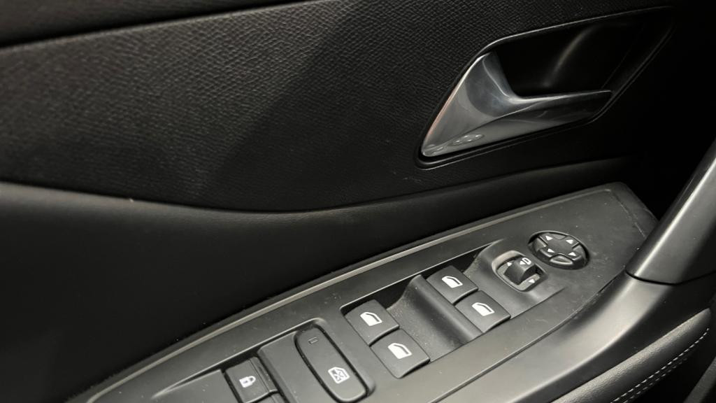 Nouvelle PEUGEOT 308 SW SW 1.6 PHEV - 180 - e-EAT8  III Allure Pack