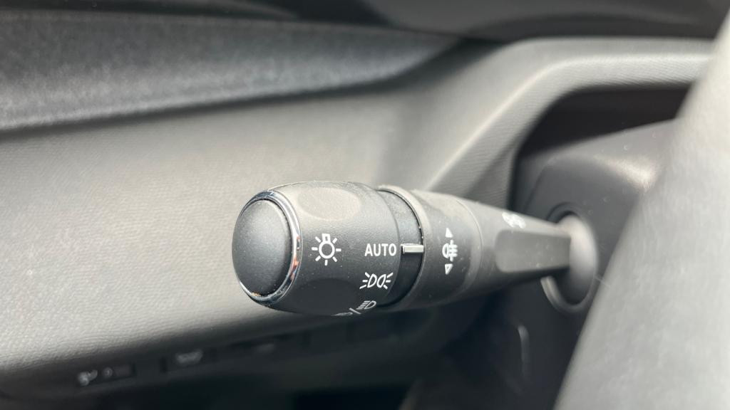 Nouvelle PEUGEOT 308  1.5 BlueHDi S&S - 130 - EAT8  III  Allure 