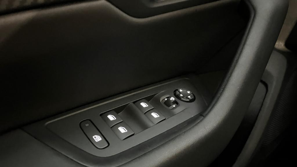 Nouvelle PEUGEOT 508 SW SW 1.5 BlueHDi S&S - 130 - EAT8  II  Allure PHASE 2