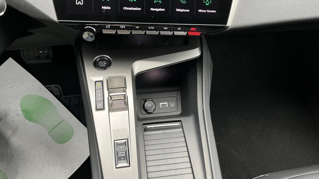 Nouvelle PEUGEOT 308  1.5 BlueHDi S&S - 130 - EAT8  III BERLINE Allure