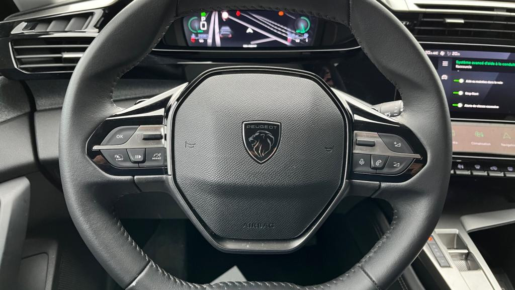 Nouvelle PEUGEOT 308  1.5 BlueHDi S&S - 130 - EAT8  III BERLINE Allure