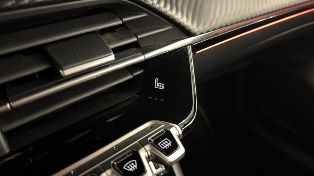 Nouvelle PEUGEOT 208  1.5 BlueHDi S&S - 100  II BERLINE GT