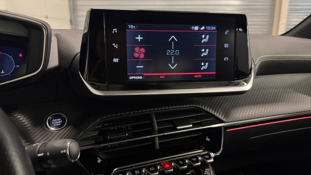 Nouvelle PEUGEOT 208  1.5 BlueHDi S&S - 100  II BERLINE GT