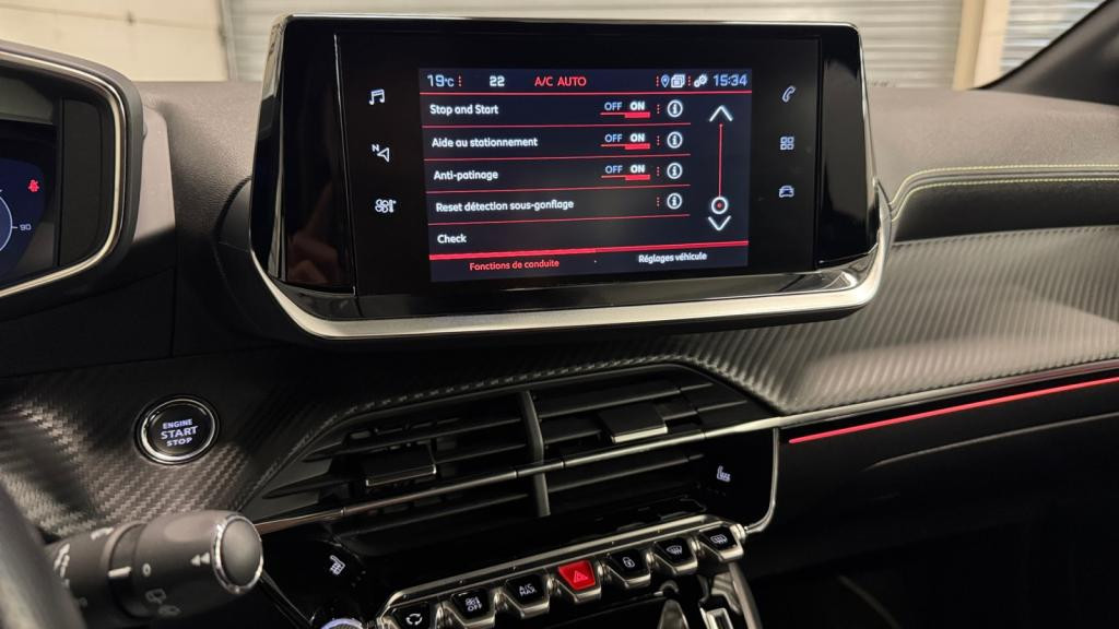 Nouvelle PEUGEOT 208  1.5 BlueHDi S&S - 100  II BERLINE GT