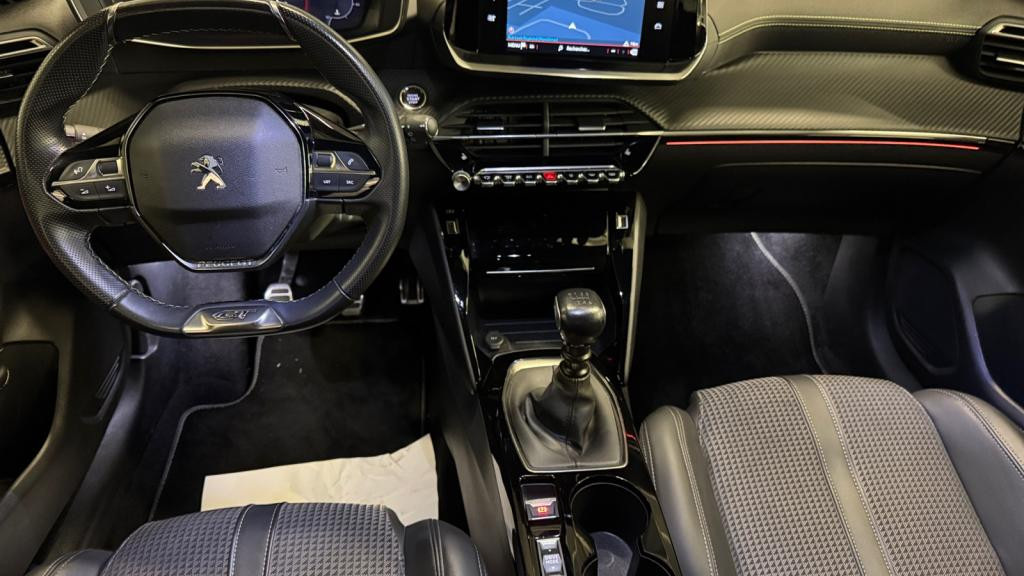 Nouvelle PEUGEOT 208  1.5 BlueHDi S&S - 100  II BERLINE GT