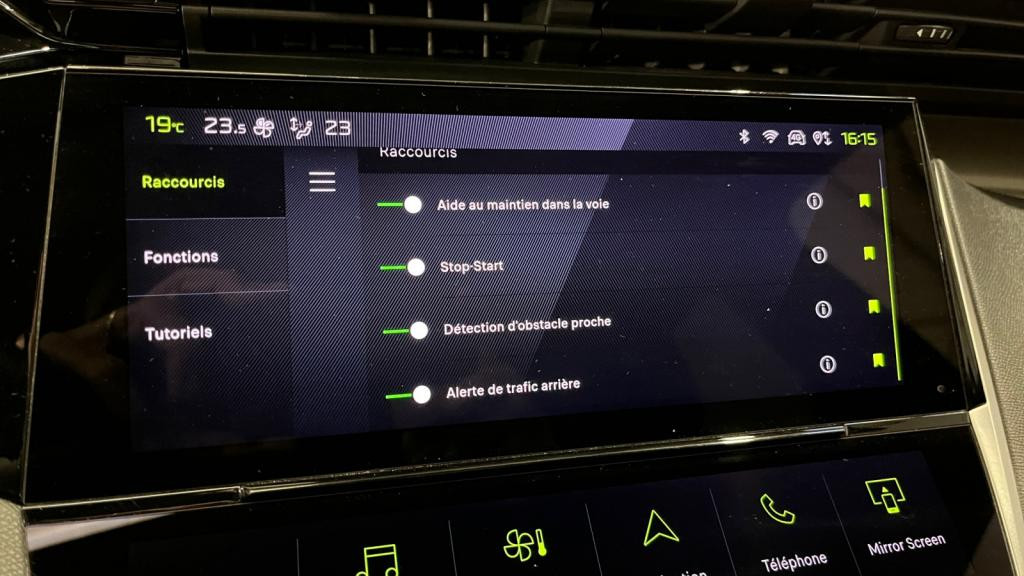 Nouvelle PEUGEOT 308 SW SW 1.5 BlueHDi S&S - 130 - EAT8  III GT