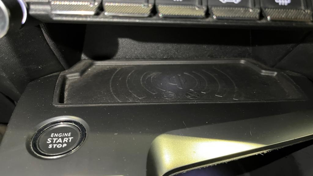 Nouvelle PEUGEOT 308 SW SW 1.5 BlueHDi S&S - 130 - EAT8  III GT