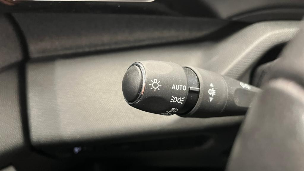 PEUGEOT 308  1.2i PureTech 12V S&S - 130 - EAT8  III BERLINE Allure Pack