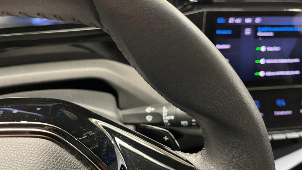 PEUGEOT 308  1.2i PureTech 12V S&S - 130 - EAT8  III BERLINE Allure Pack