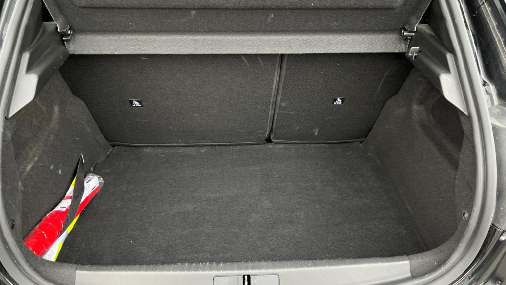 PEUGEOT 208  1.5 BlueHDi S&S - 100  II BERLINE GT