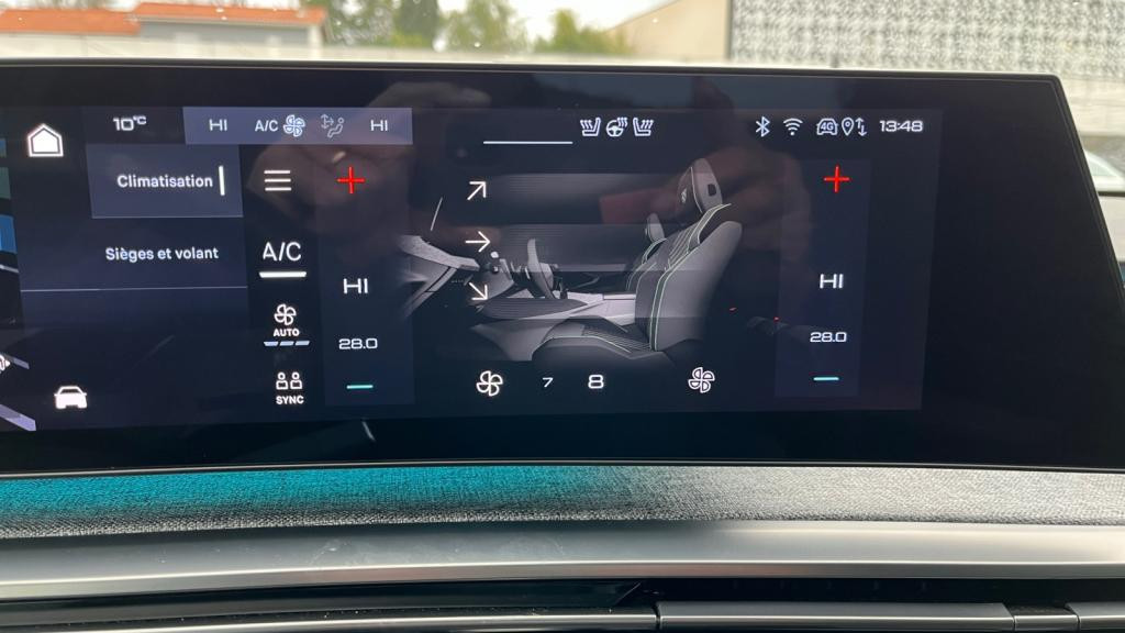 Nouvelle PEUGEOT 3008  1.2i Hybrid -145 - e-DCS6  III 2024 GT 