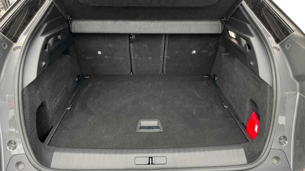 Nouvelle PEUGEOT 3008  1.2i Hybrid -145 - e-DCS6  III 2024 GT 