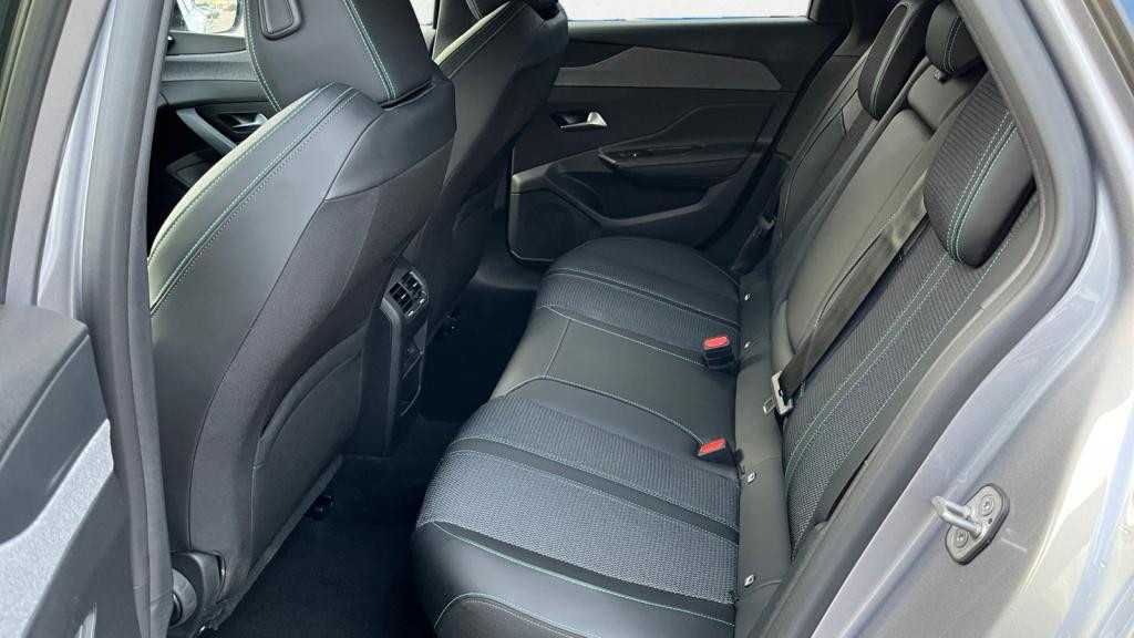 Nouvelle PEUGEOT 308 SW 1.5 BlueHDi S&S - 130 - EAT8  III Allure