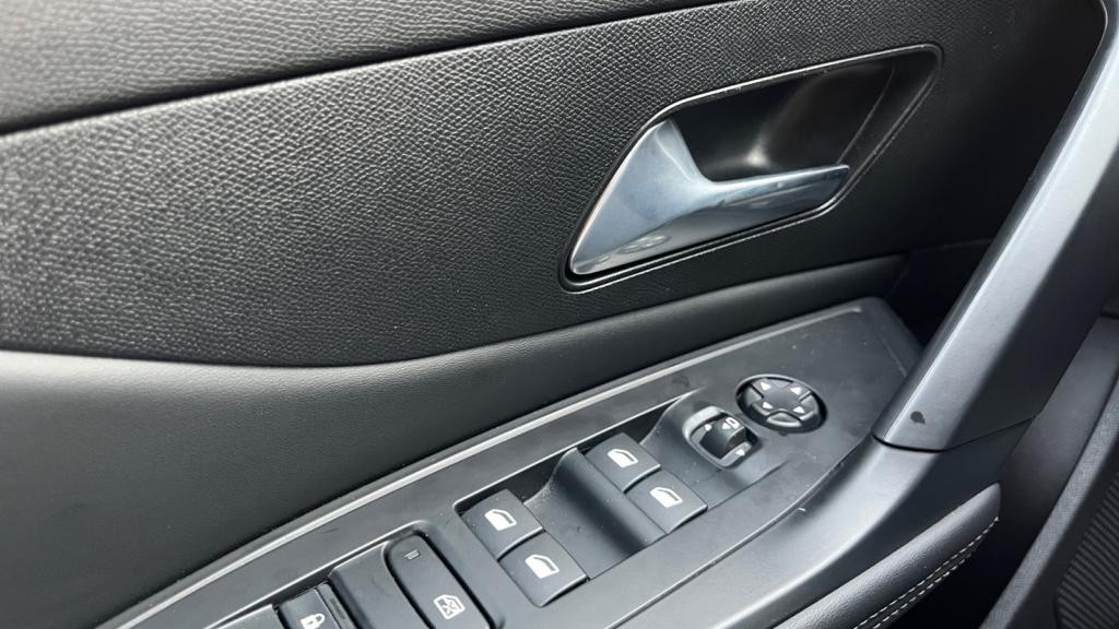 Nouvelle PEUGEOT 308 SW 1.5 BlueHDi S&S - 130 - EAT8  III Allure