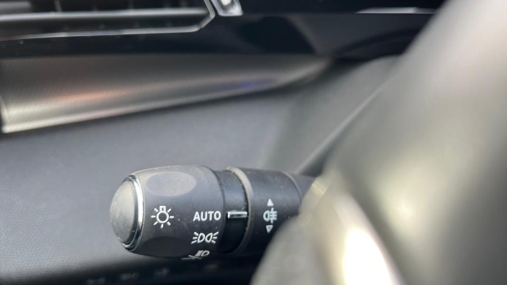 Nouvelle PEUGEOT 408  1.6 PHEV - 180 - e-EAT8  BERLINE GT 