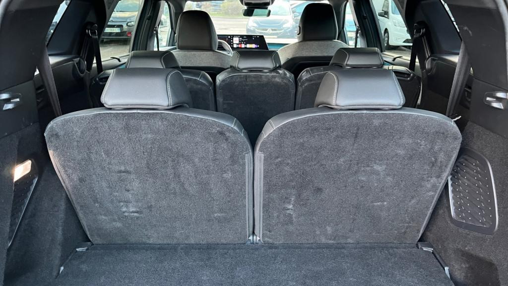 Nouvelle PEUGEOT 5008  1.2i Hybrid - 145 - e-DCS6  III GT 