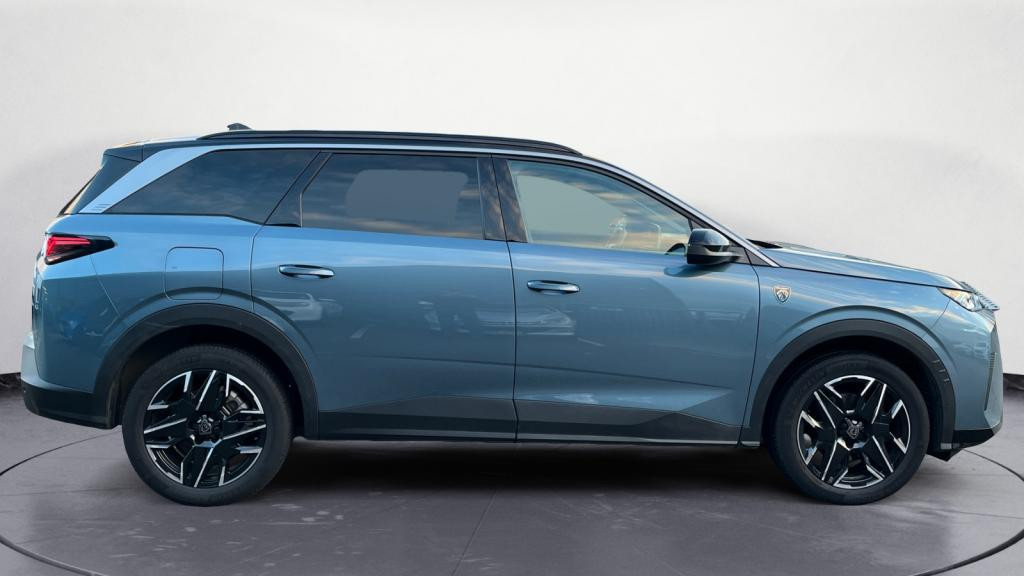 Nouvelle PEUGEOT 5008  1.2i Hybrid - 145 - e-DCS6  III GT 