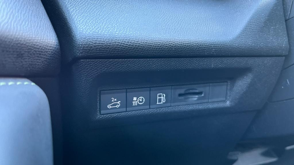 Nouvelle PEUGEOT 308 SW 1.6 PHEV - 225 - e-EAT8  III SW BREAK GT