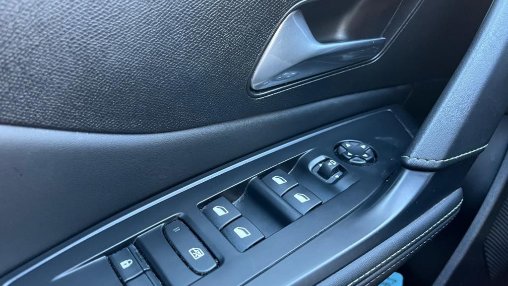 Nouvelle PEUGEOT 308 SW 1.6 PHEV - 225 - e-EAT8  III SW BREAK GT