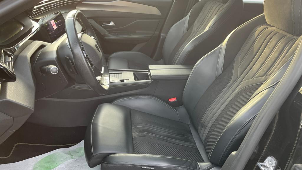 Nouvelle PEUGEOT 308 SW SW 1.2i PureTech 12V S&S - 130 - EAT8  III GT