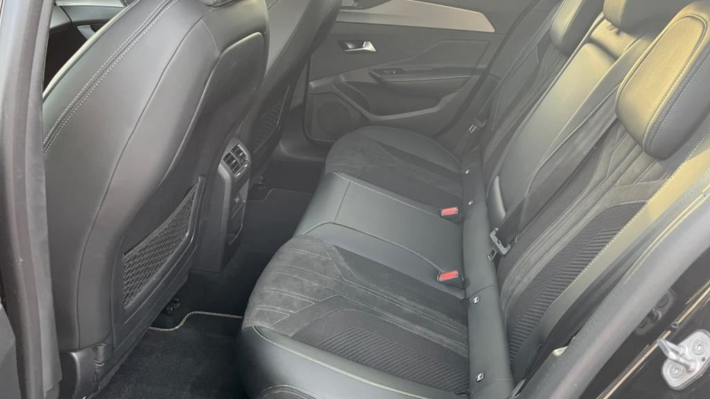 Nouvelle PEUGEOT 308 SW SW 1.2i PureTech 12V S&S - 130 - EAT8  III GT