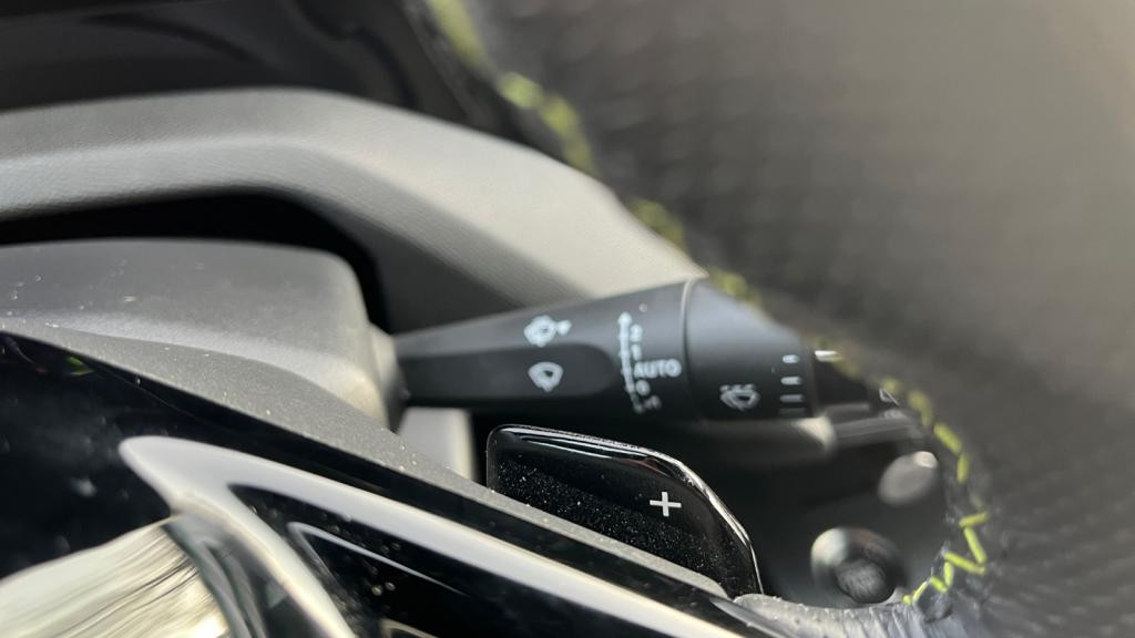 Nouvelle PEUGEOT 308 SW SW 1.2i PureTech 12V S&S - 130 - EAT8  III GT