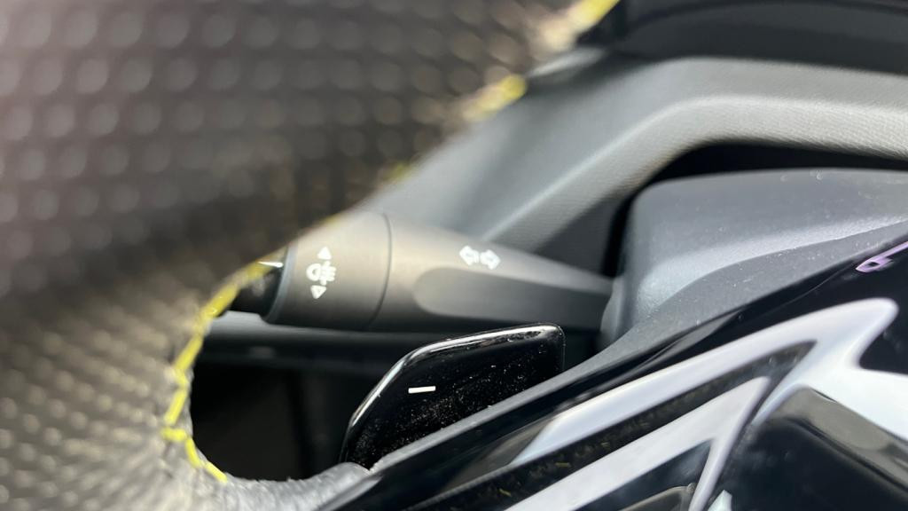 Nouvelle PEUGEOT 308 SW SW 1.2i PureTech 12V S&S - 130 - EAT8  III GT