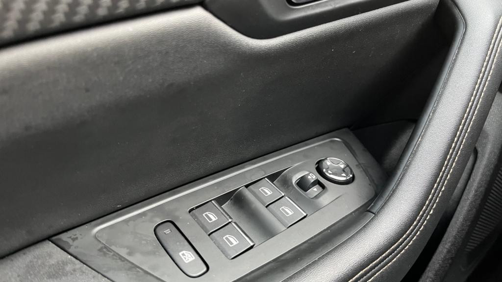 Nouvelle PEUGEOT 508  Hybrid - 225 - e-EAT8  II BERLINE GT PHASE 2