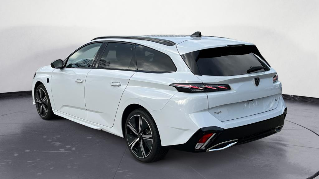 Nouvelle PEUGEOT 308 SW SW 1.5 BlueHDi S&S - 130 - EAT8  III GT