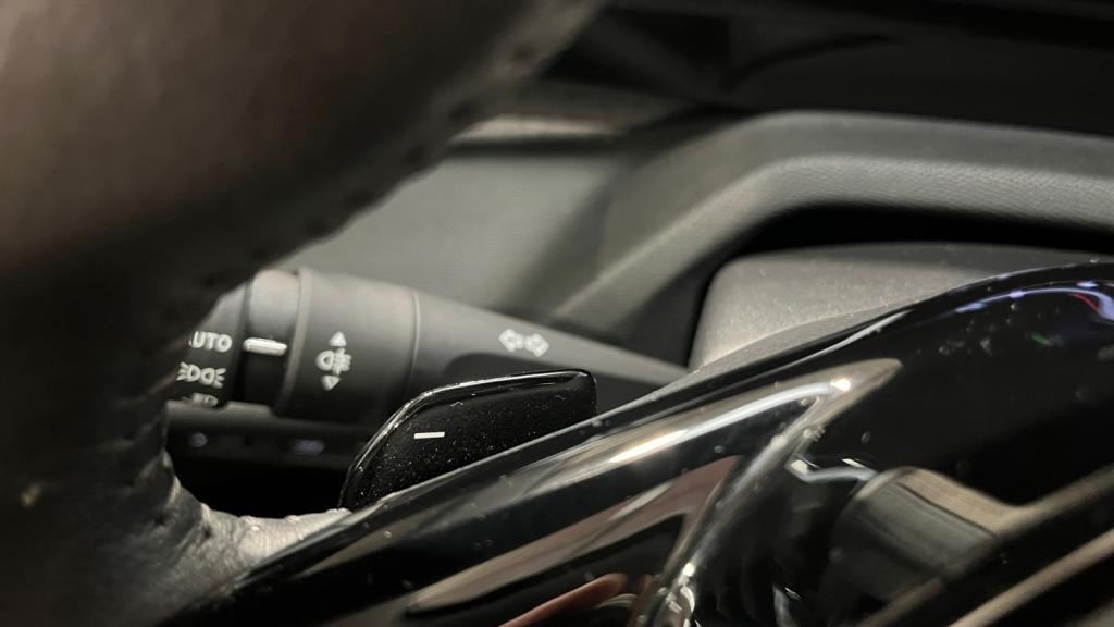 Nouvelle PEUGEOT 308  1.5 BlueHDi S&S - 130 - EAT8  III BERLINE Allure