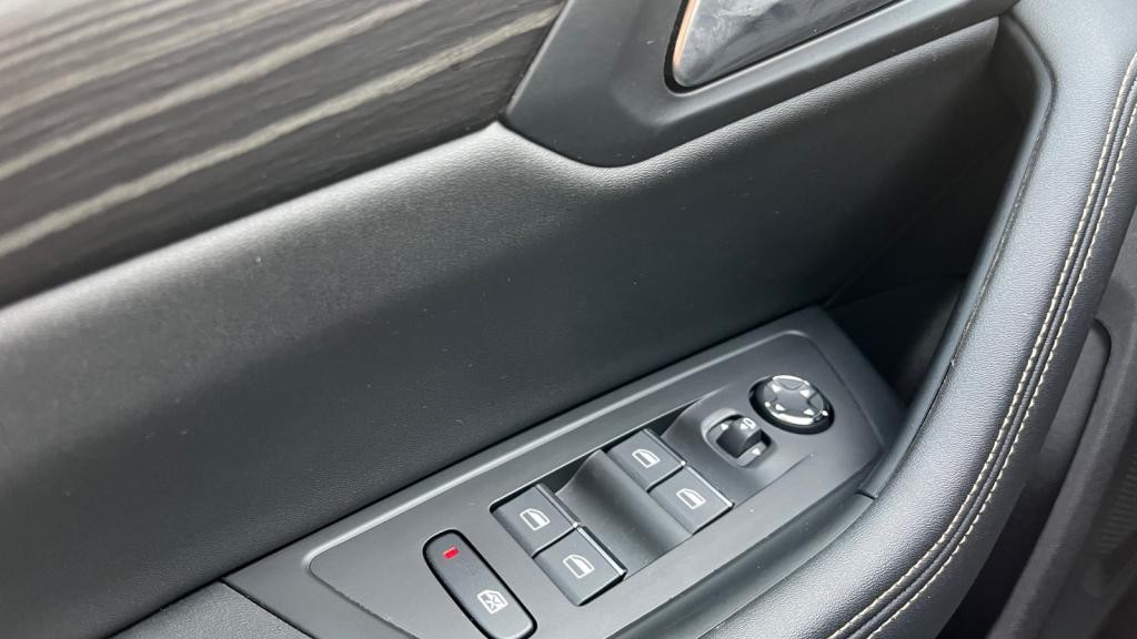 PEUGEOT 508  Hybrid - 225 - e-EAT8  II BERLINE GT PHASE 2