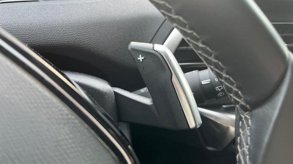 PEUGEOT 3008  1.5 BlueHDi S&S - 130 - EAT8  II  Allure Pack PHASE 2