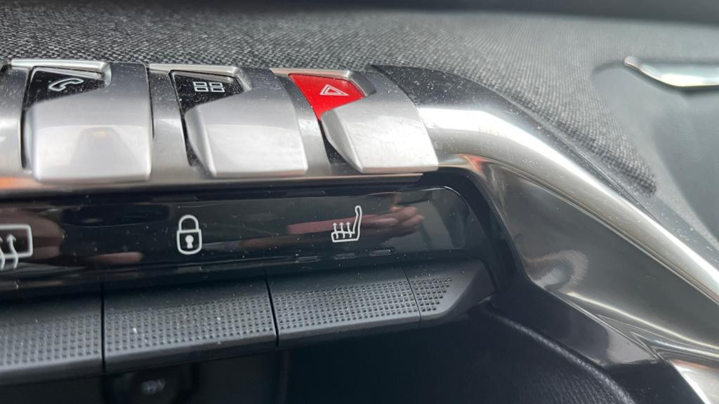 PEUGEOT 3008  1.5 BlueHDi S&S - 130 - EAT8  II  Allure Pack PHASE 2