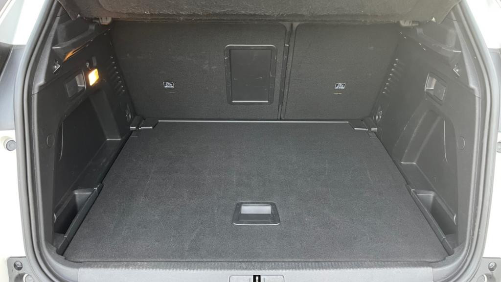 PEUGEOT 3008  1.5 BlueHDi S&S - 130 - EAT8  II  Allure Pack PHASE 2