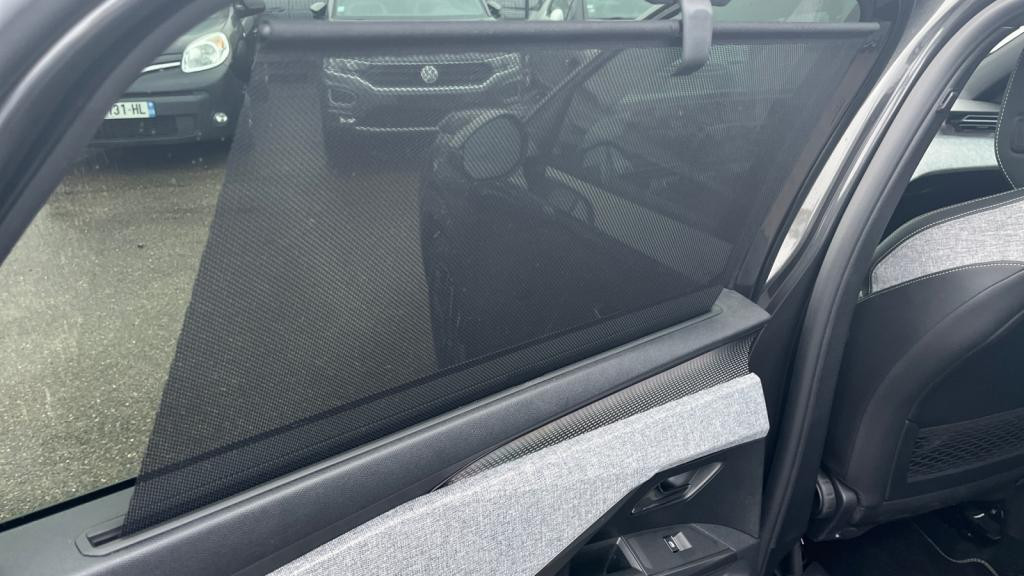 Nouvelle PEUGEOT 5008  1.2i Hybrid - 145 - e-DCS6  III 2024 GT 