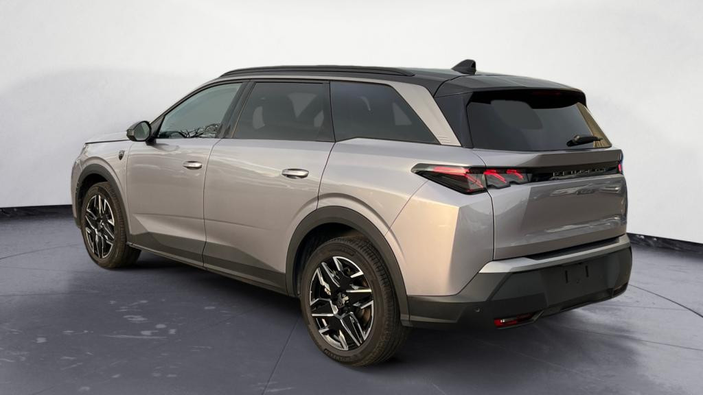 Nouvelle PEUGEOT 5008 Hybrid 145 e-DCS6  III GT - Sellerie Alcantara REFLECTION - 7 Places