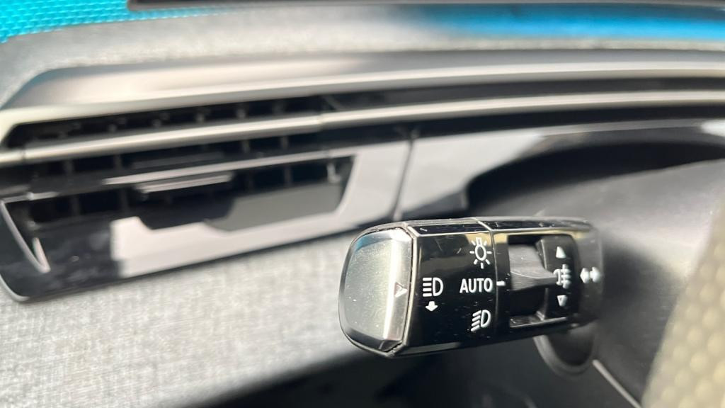 Nouvelle PEUGEOT 5008 Hybrid 145 e-DCS6  III GT - Sellerie Alcantara REFLECTION - 7 Places